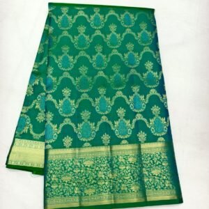Green Handloom Self Brocade Vintage Saree - Scalloped Medallion Zari Weave - detail view 4