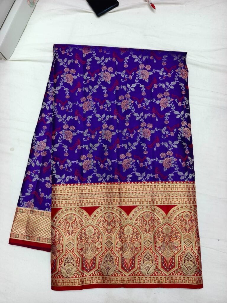 Lavender soft silk saree with gold floral zari weave