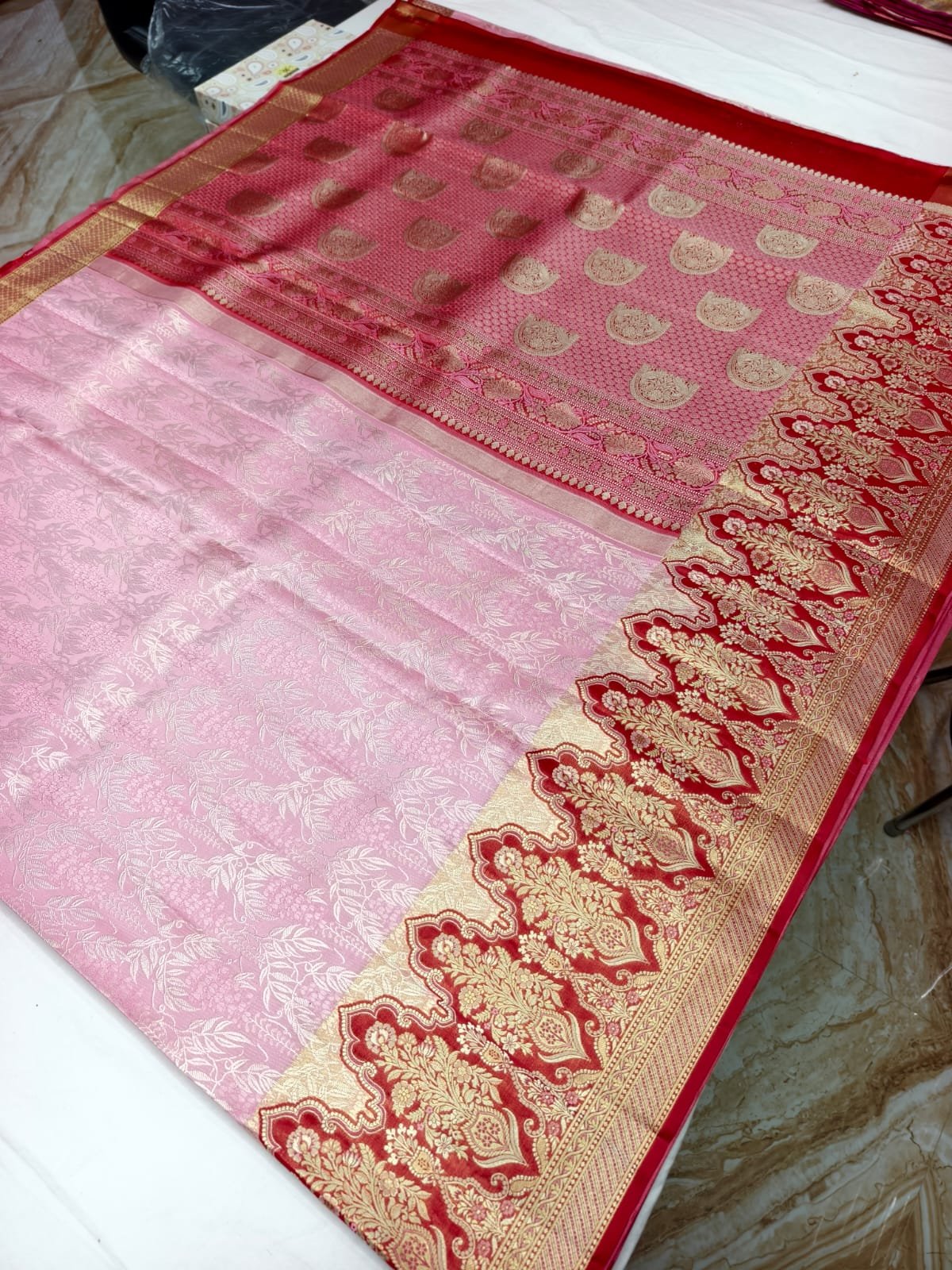 Pink Meenakari Silk Saree with Maroon Zari Pallu - pallu detail