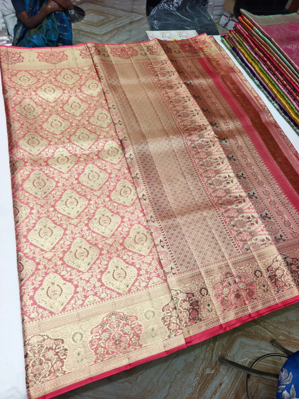 Pink Meenakari Silk Saree with Medallion Pallu - border detail